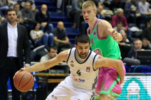 DALEKOMETNA PALJBA: Cvetković pogodio trojku iz Leskovca (VIDEO)