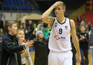 PONOVO IZGUBLJENA ZAVRŠNICA: Kako je Partizan ispustio pobedu u Skoplju (VIDEO)