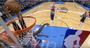 TO JE TAJ NBA: Gasol asistira, Tadž Gibson snažno kuca (VIDEO)