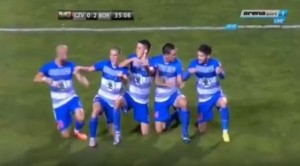 PRŠTALO NA SEDNICI SL: Umalo tuča Terzića i Ilića zbog Vujaklije!