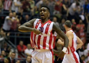 MAJSTORIJA KOJA JE PRELOMILA: Zakucavanje Kvinsija Milera u TOP 10 poteza (VIDEO)