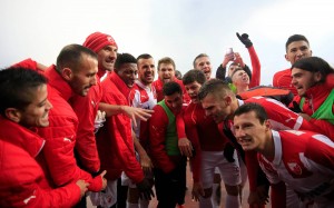 IZNENAĐENJE: Tri stranca na izlaznim vratima Marakane