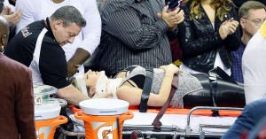 NBA: Lebron se borio za loptu, ženu golfera poslao u bolnicu (VIDEO)