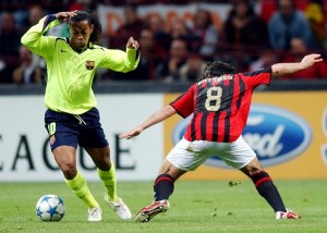 VREMEPLOV: Ovako se Ronaldinjo ‘igrao lopte’ sa Gatuzom i Pirlom (VIDEO)