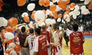 ZVEZDA ZOVE NAVIJAČE: Dođite da pozdravite Micića i Kinzija!