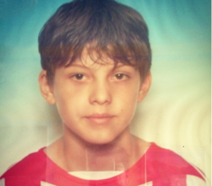 PITALICE: Delije, ko je dečak na slici? (FOTO)