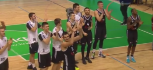 NOVO MESTO CELO CRNO-BELO: Evo kako su Grobari proslavili prvu pobedu na strani (VIDEO)