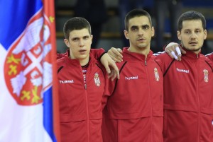 EP U RUKOMETU: Poraz i od Francuza, protiv Makedonaca za drugu fazu