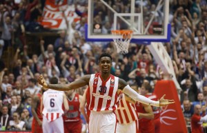 ATOMSKI POČETAK: Milerovo ‘kucanje’ za delirijum u Pioniru (VIDEO)