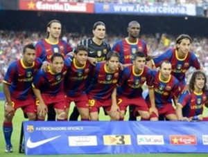 VREMEPLOV: Samo jedan igrač može da bude dvanaesti na timskoj fotografiji Barselone (VIDEO)