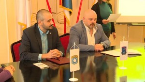 SVEČANO POTPISAN UGOVOR: Zrenjanin dobija golf centar