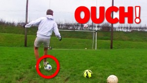 BOLNA STRANA FUDBALA: Ne pokušavajte ovo kod kuće! (VIDEO)