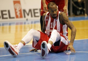 KRENULO JE TROJKAMA: Kinsi pogodio prvi, Marinković uzvratio, Dangubić zaključio (VIDEO)