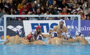 FOTO-UBOD: ‘Delfini’ na traktoru krenuli za Moskvu po novi trofej u Svetskoj ligi (FOTO)