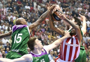 DOBRA VEST ZA DELIJE: Jedan od rivala Zvezde na putu ka Top 8 oslabljen? (FOTO)