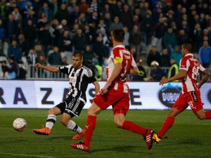 KAKAV PROMAŠAJ STEVANOVIĆA: Kahriman sprečio novi gol Partizana (VIDEO)