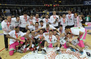 POČELO ‘VRBOVANJE’: Suptilan poziv iz Zvezde najboljem igraču Mege (VIDEO)