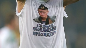 NAJSKUPLJA MAJICA NA SVETU: Lokomotiva žestoko kaznila Tarasova