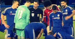 NIJE ZA ONE SA SLABIM STOMAKOM: Teška (samo)povreda Kurta Zume (VIDEO)