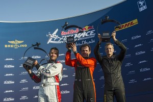RED BULL AIR RACE: Francuz Nikolas Ivanof odneo pobedu na otvaranju sezone u Abu Dabiju