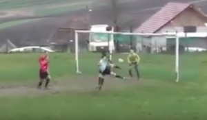 DUHOVI SU MEĐU NAMA: Nikad lepši ‘fantomski’ gol (VIDEO)