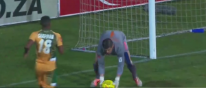 JEO ‘PEČURKE’: Golmane, šta sa tobom nije uredu? (VIDEO)