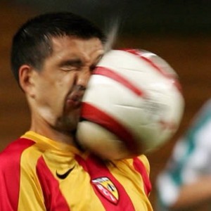 PREDMET SPRDNJE: Najbolje reakcije na najružnije dresove (FOTO) (VIDEO)