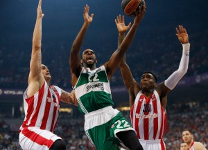 RIVERSOVA SIMULTANKA U PIREJU: PAO eliminisao večitog rivala u polufinalu kupa! (VIDEO)