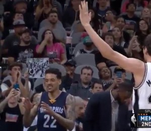 BIVŠI NBA ŠAMPION: Odradim šuterski trening, savijem džoint, ispušim… Nekad sam i preterao!