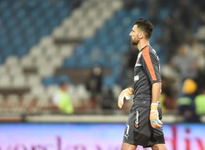 STIŽE PODRŠKA KAHRIMANU SA SVIH STRANA: Mamadu Mbođ je uz velikog prijatelja (FOTO)