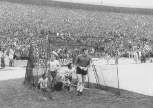 VREMEPLOV: Navijači Crvene zvezde su oborili rekord, ali se nisu radovali na kraju (FOTO)