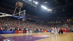 GOTOVO DECENIJA UNIŠTAVANJA  HIMNE EVROLIGE: Delije su ovim potezom dale domaći zadatak svim drugim navijačima! (VIDEO)