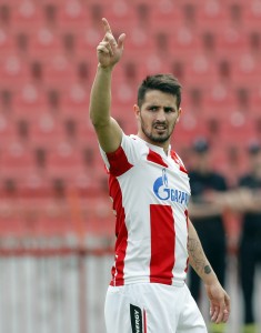 ‘SLUČAJ VIJERA’: Delije, da li se slažete sa Fibelom? (ANKETA)