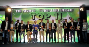 NE MOŽE BEZ ‘GROFA’: Šampionski ‘selfi’ zvezdaša iz različitih uglova (FOTOGALERIJA)