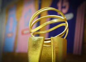 SVE SPREMNO ZA SPEKTAKL: Da li će ovaj pehar ostati u Zvezdinim vitrinama? (FOTOGALERIJA)