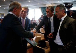 VUČELIĆ: Ko bude pravio probleme, ne voli Partizan