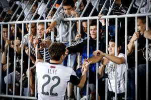 SAŠA ILIĆ ZA HOTSPORT: Koliko puta sam sebi skočio u usta… A danas se jedva stiže i do 200 utakmica (VIDEO)