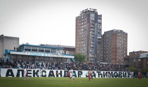 DIRLJIV OPROŠTAJ: Delije rekle poslednje ‘Zbogom’ drugu sa tribine (FOTO)