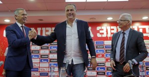 GENIJALNO REŠENJE: Šta bi Božović uradio kada bi dobio ponude od Srbije i Crne Gore? (VIDEO)