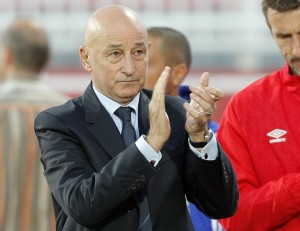 POSLUŠATI SELEKTORA ILI NAVIJAČE? Muslin savetovao Zvezdu iz sopstvenog iskustva