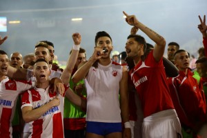 SVET ODUŠEVLJEN: Zvezdina titula obeležena širom planete (FOTO)