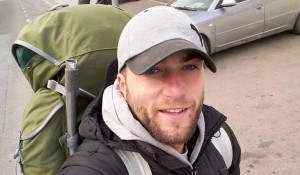 NEKADA FUDBALER, SADA HODOČASNIK: Krenuo iz srca Srbije na Hilandar – peške! (FOTO) (VIDEO)