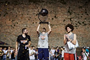 RED BULL KING OF THE ROCK: Bogdan Dragović odbranio titulu ‘kralja basketa’ (FOTO)