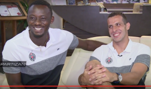 KOLEGA SEDRIK GOGUA: Štoper crno-belih u ulozi novinara, sa njim je, izgleda, najlakše raditi (VIDEO)