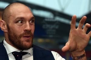 KAD TAJSON FJURI STIGNE NA ŽURKU: Platio engleskim navijačima 200 pića i napravio ludnicu (VIDEO)