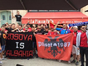 ‘CICA’ SA DVA LICA: E to je izgleda UEFA!