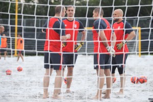 SREĆNO MOMCI: Srbija dobila reprezentaciju u fudbalu na pesku (FOTO)