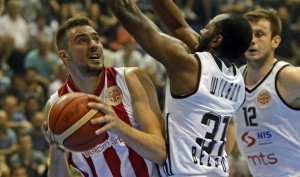 ZVEZDI LAKO, PARTIZANU NEŠTO TEŽE NA STARTU: Poznat kalendar takmičenja u ABA ligi (RASPORED)