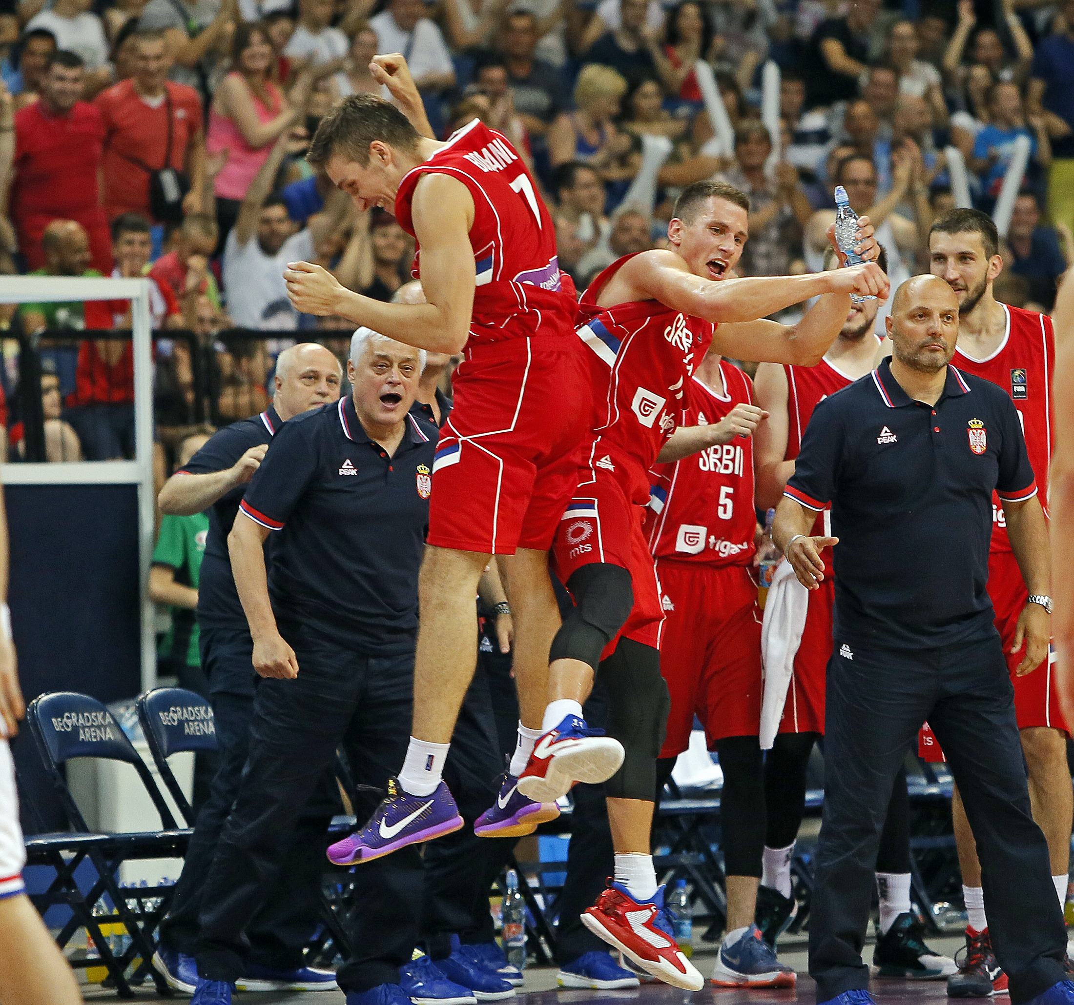 Sport club srbija. Сербия баскетбол. Баскетбольный клуб Сербия. Basketball Team. National Basketball Team.