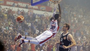 EMOTIVAN STATUS: Evo šta je Miler poručio Delijama samo dan pre nego što će rasturiti Partizan (FOTO)